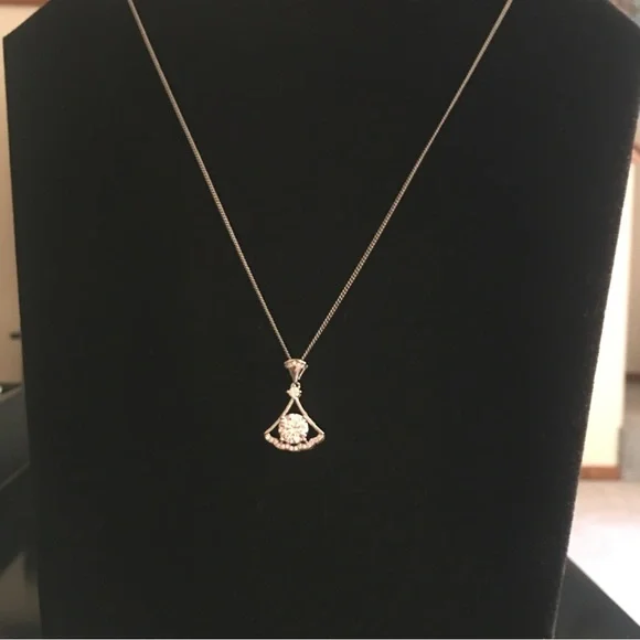 Silver Necklace With CZ’s - Picture 6 of 11